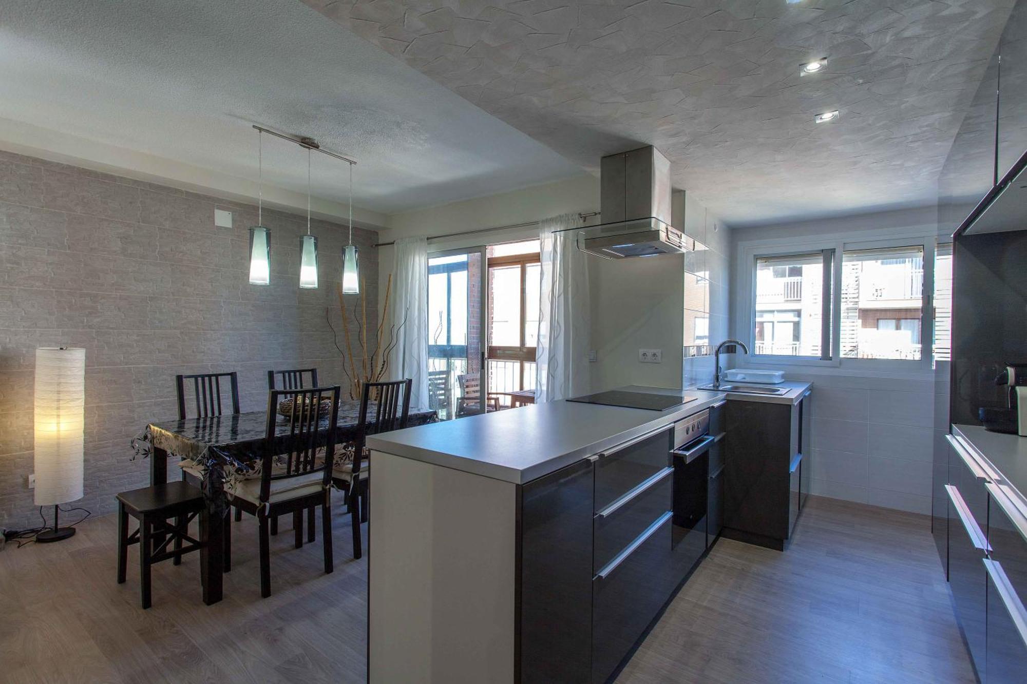 Apartment Malvarrosa Beach Cavite Валенсия Екстериор снимка