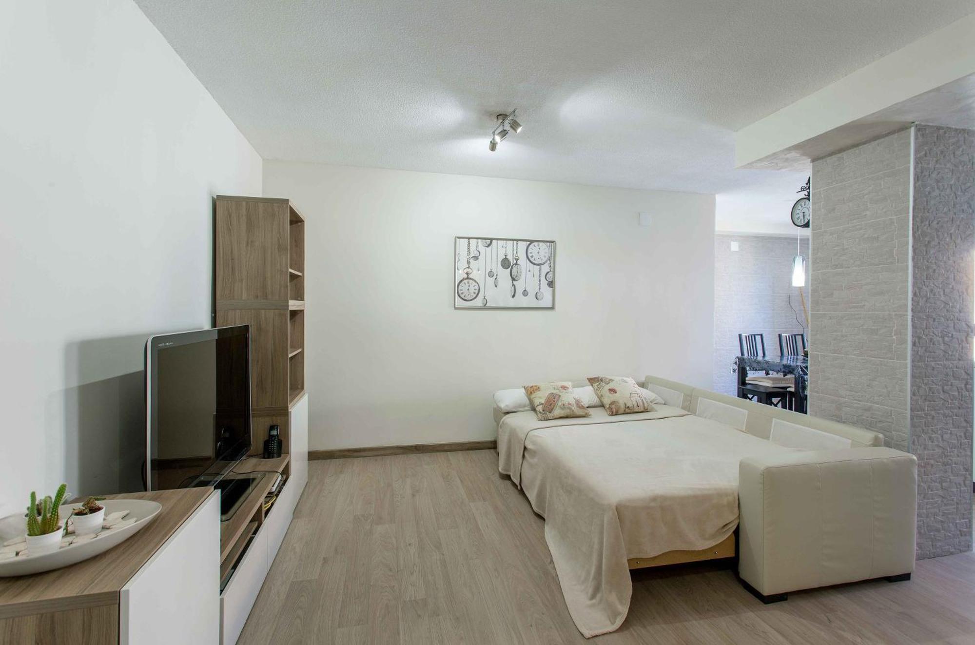 Apartment Malvarrosa Beach Cavite Валенсия Екстериор снимка