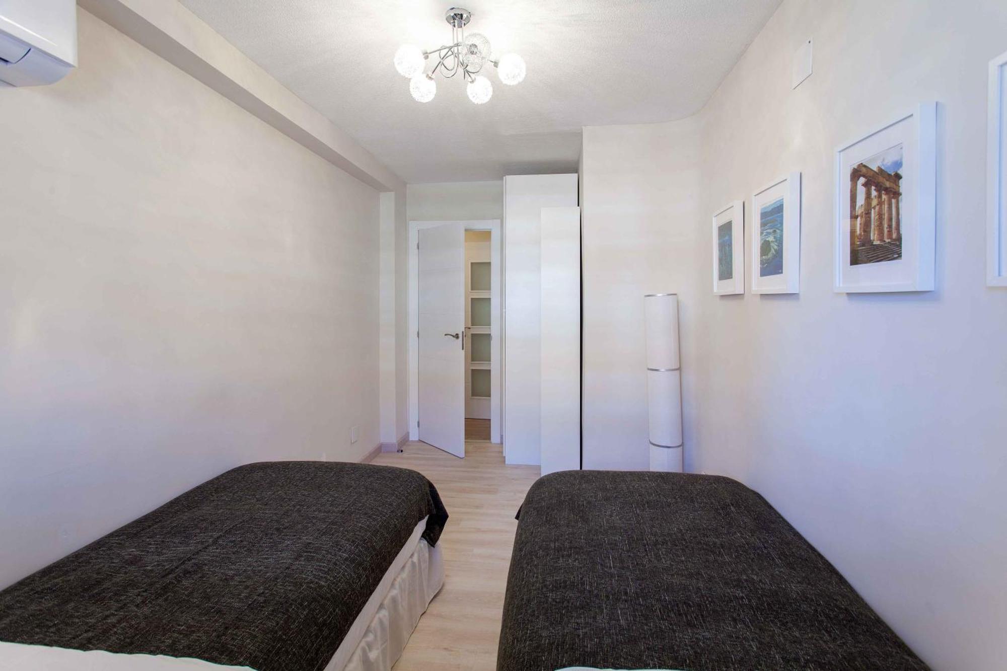 Apartment Malvarrosa Beach Cavite Валенсия Екстериор снимка